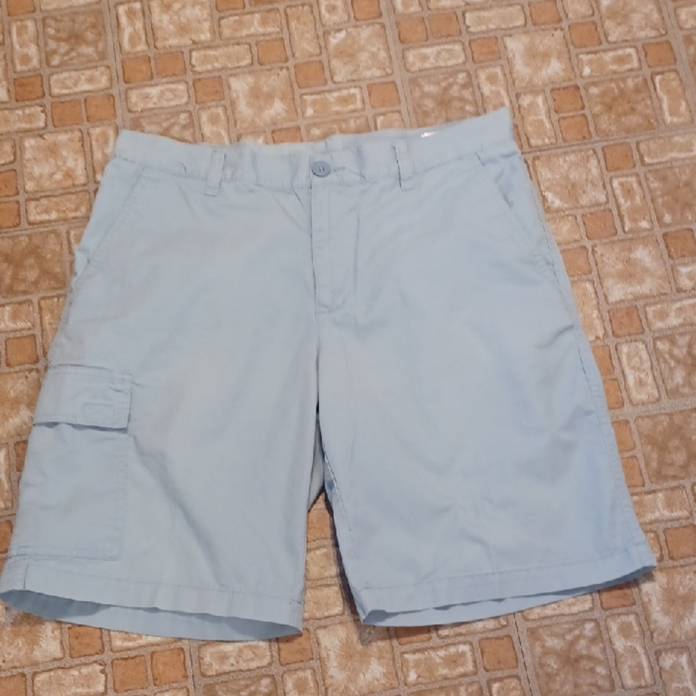 Columbia Men's Sky Blue Cargo Shorts Size 34
